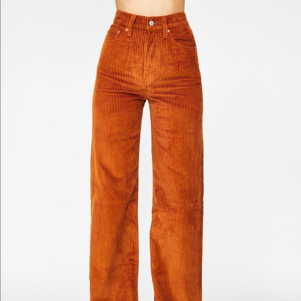 Levi burnt orange rib cage wide leg, corduroy  size 27